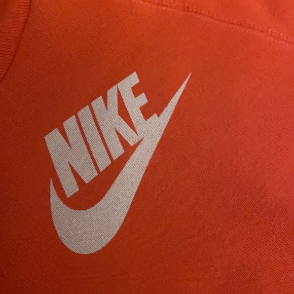 Coral Nike hoodie. Fitted a bit tight for me but super cute for you - Picture 4 of 4